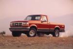 Ford F-150 Regular Cab XLT Pickup 1992 года